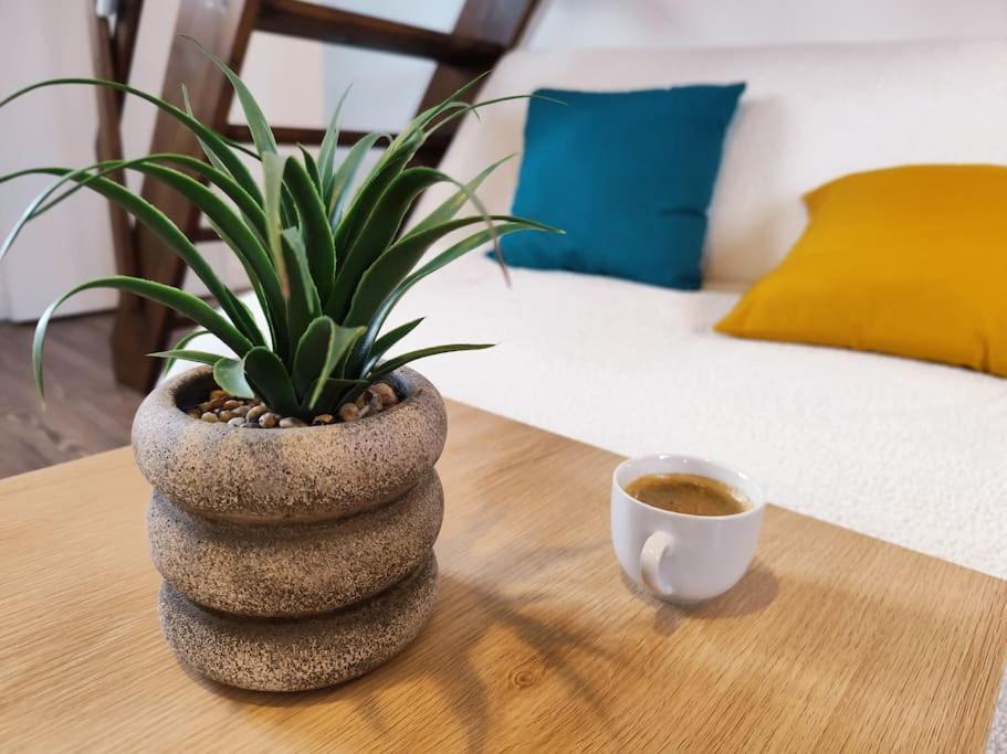 Duplex - Proche Gare & Centre Apartment Compiègne Екстериор снимка