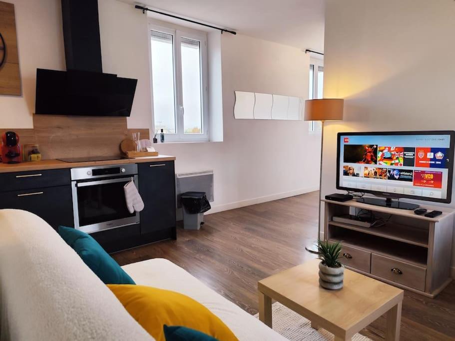Duplex - Proche Gare & Centre Apartment Compiègne Екстериор снимка